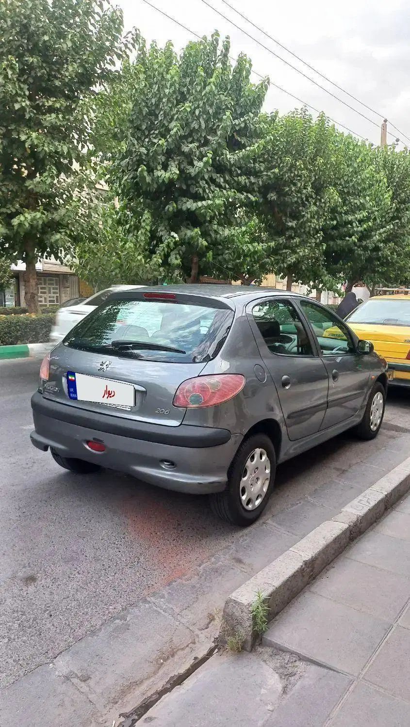 پژو 206 تیپ 3 - 1385