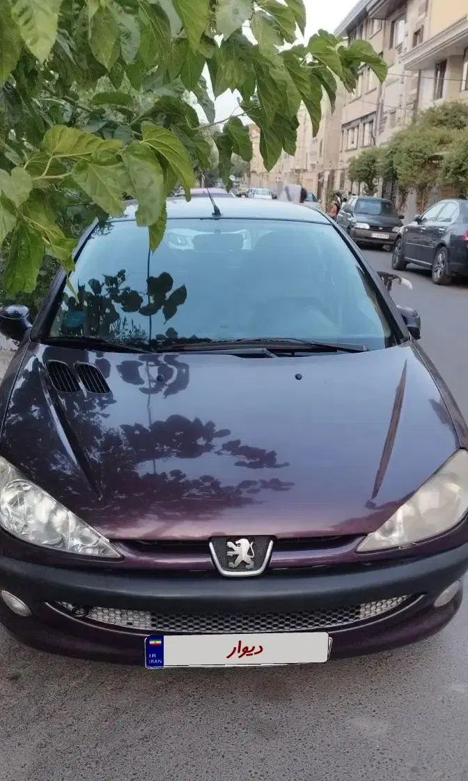 پژو ۲۰۶ صندوق دار v8 - 1391
