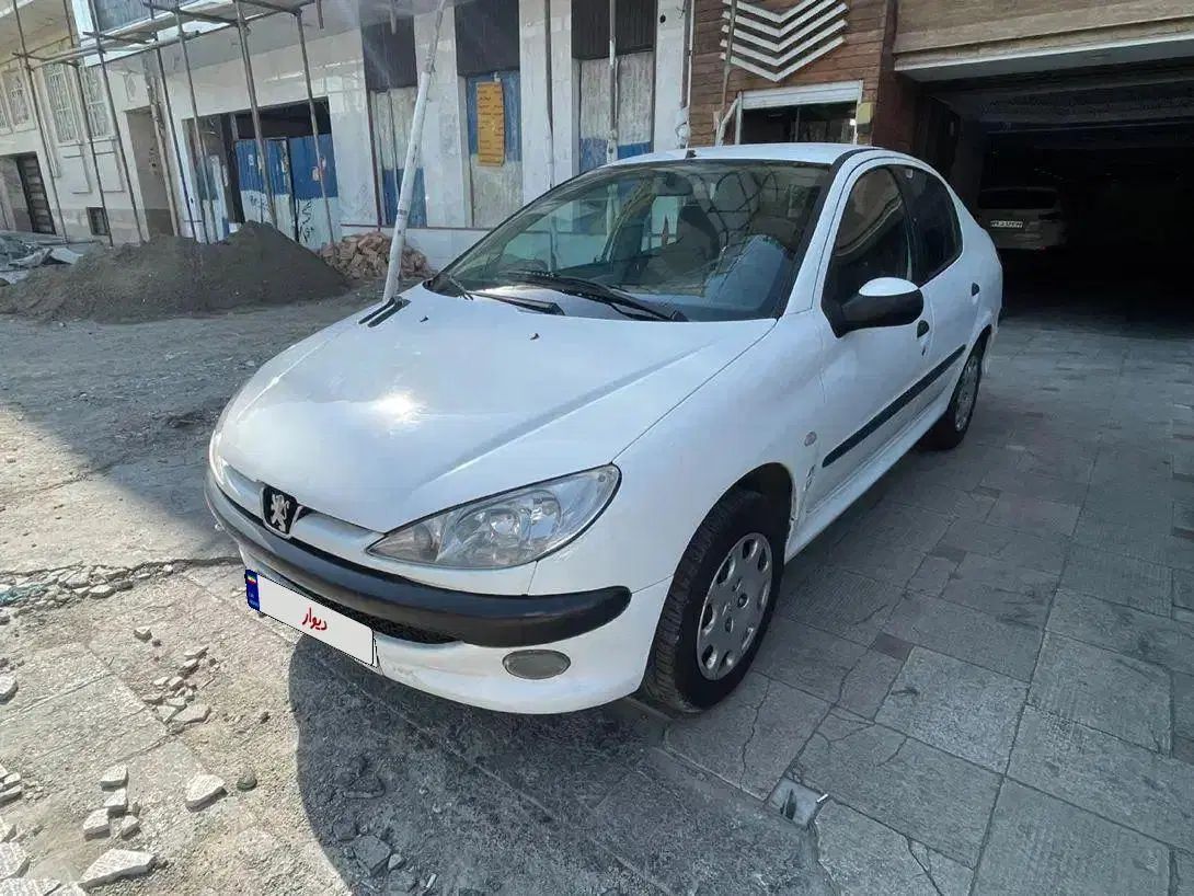 پژو ۲۰۶ صندوق دار v8 - 1396