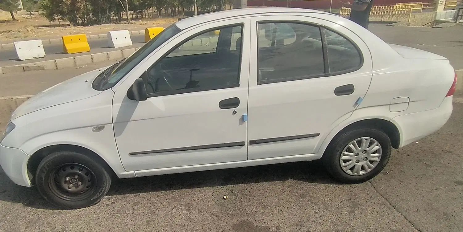تیبا صندوق دار SL - 1389