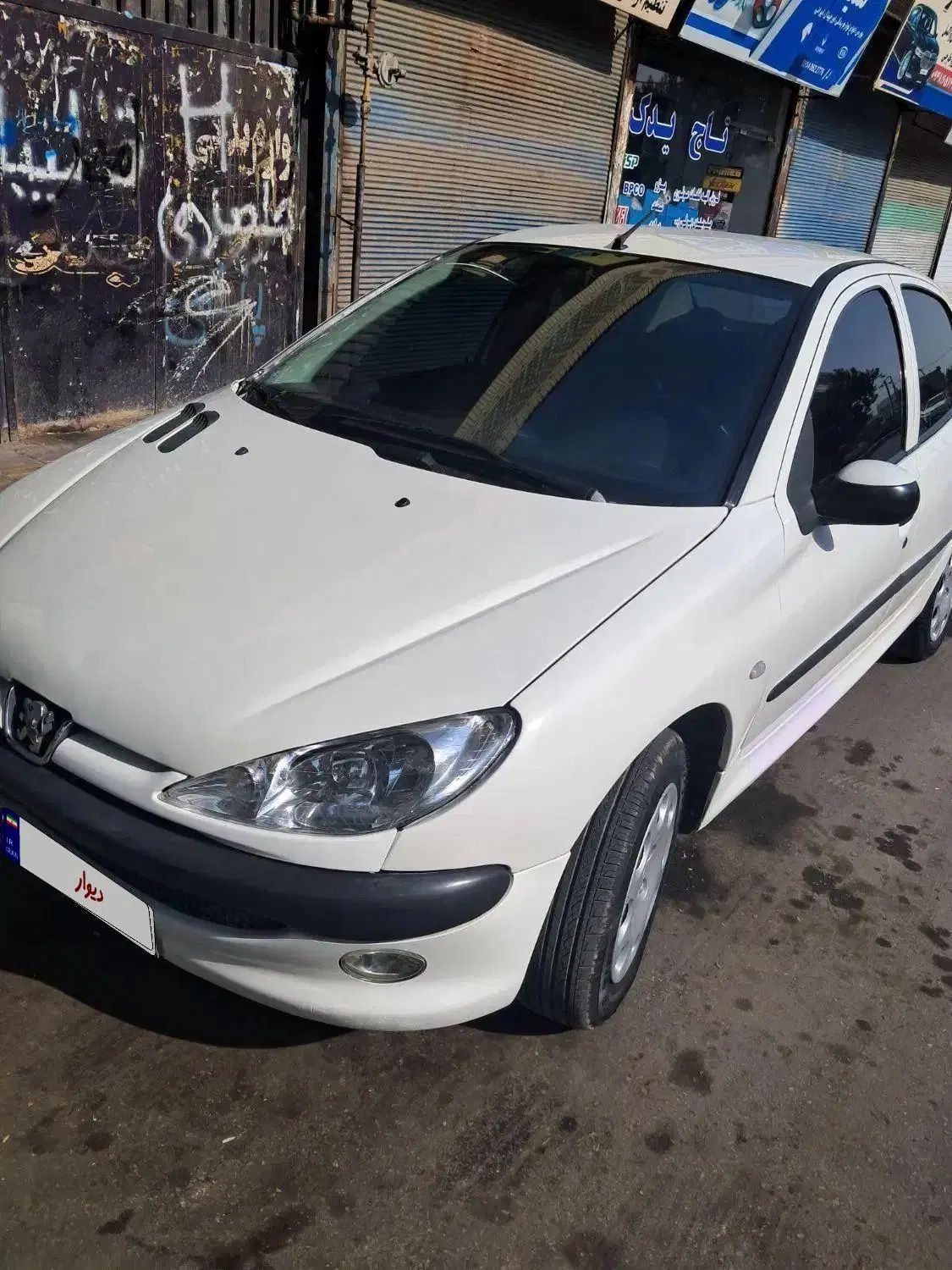 پژو ۲۰۶ صندوق دار v20 - 1388