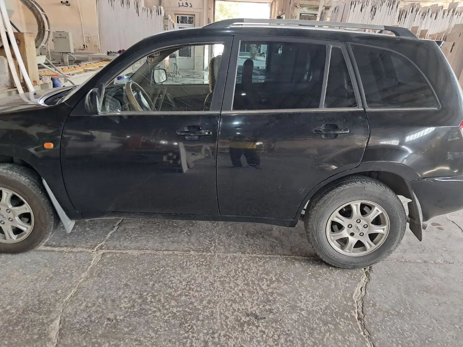 خودرو ام وی ام، X33 آگهی ann_19951788