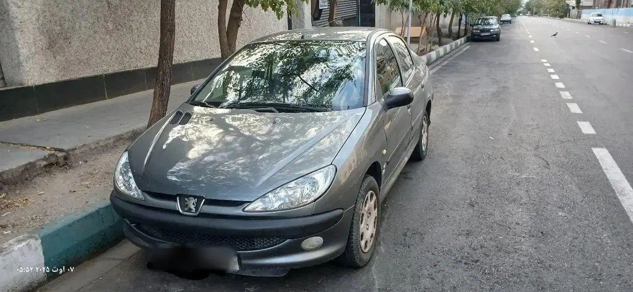 پژو ۲۰۶ صندوق دار v8 - 1393