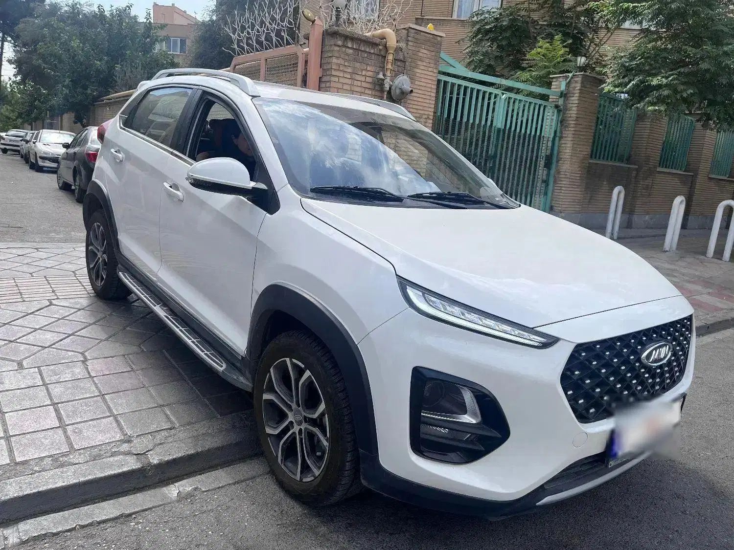 ام وی ام X22 پرو دنده‌ای - 1403