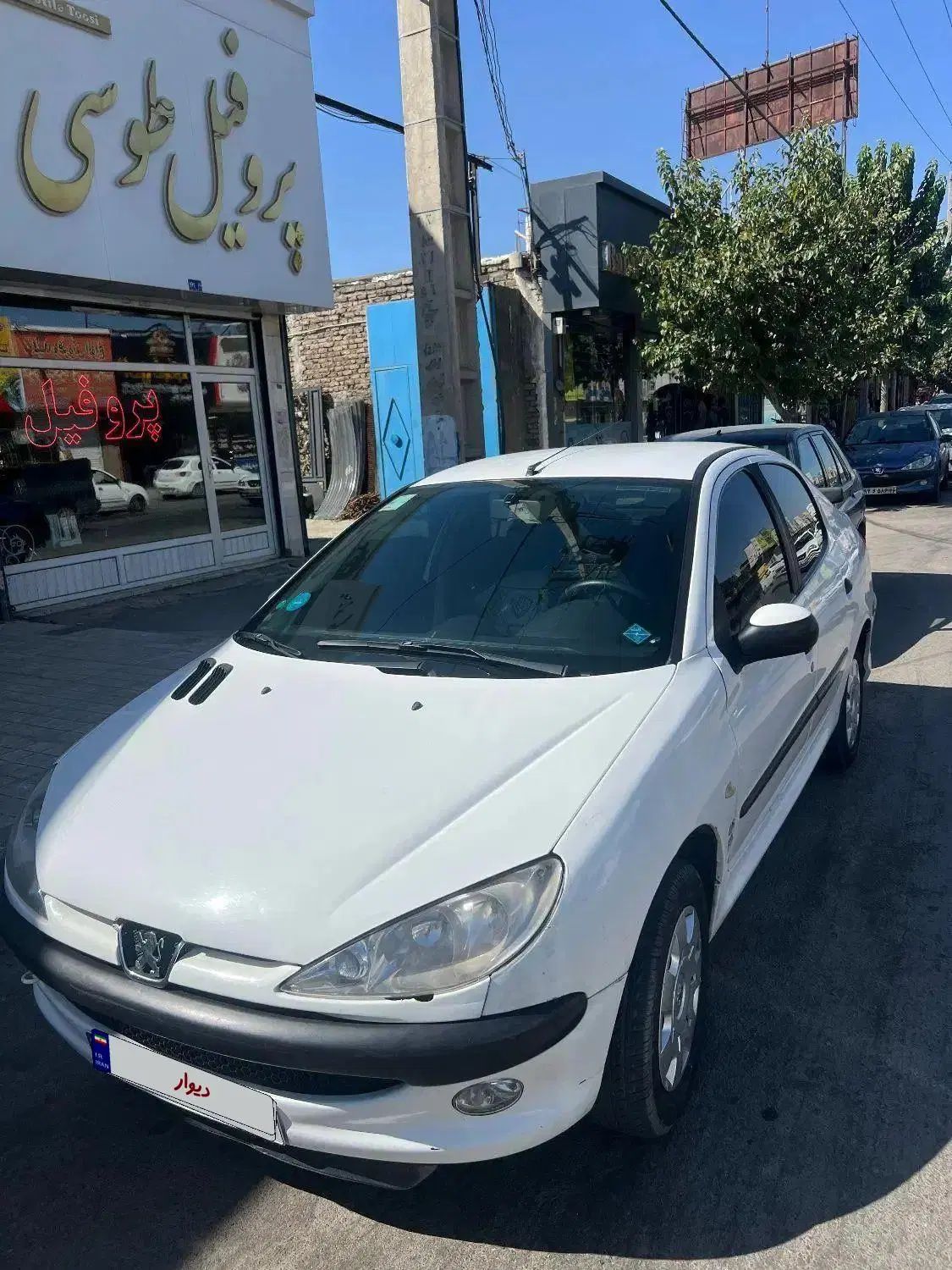 پژو ۲۰۶ صندوق دار v8 - 1390