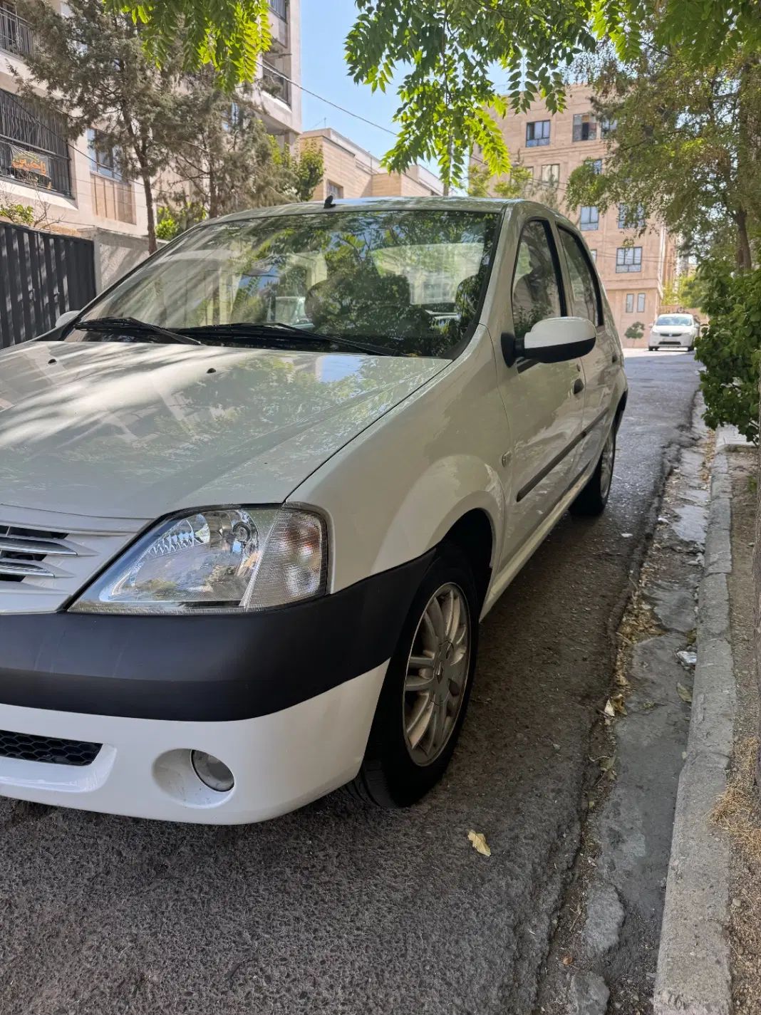 خودرو رنو، تندر 90 آگهی ann_19952149