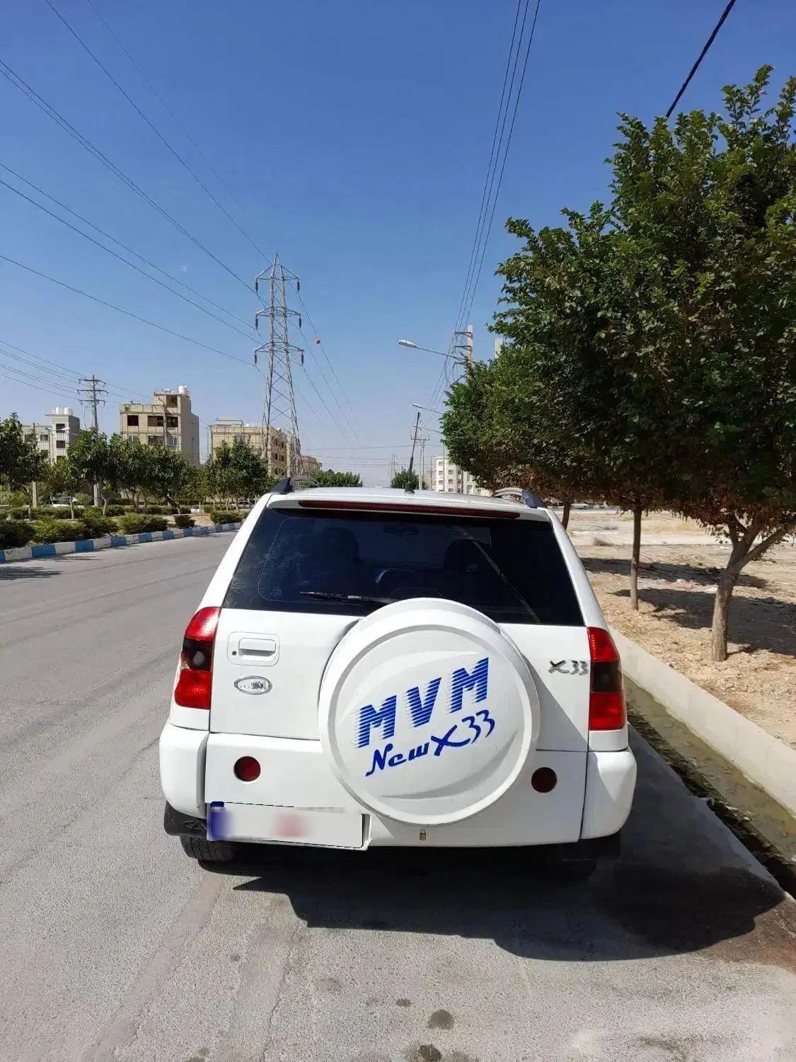 ام وی ام X33 دنده‌ای ساده - 1390