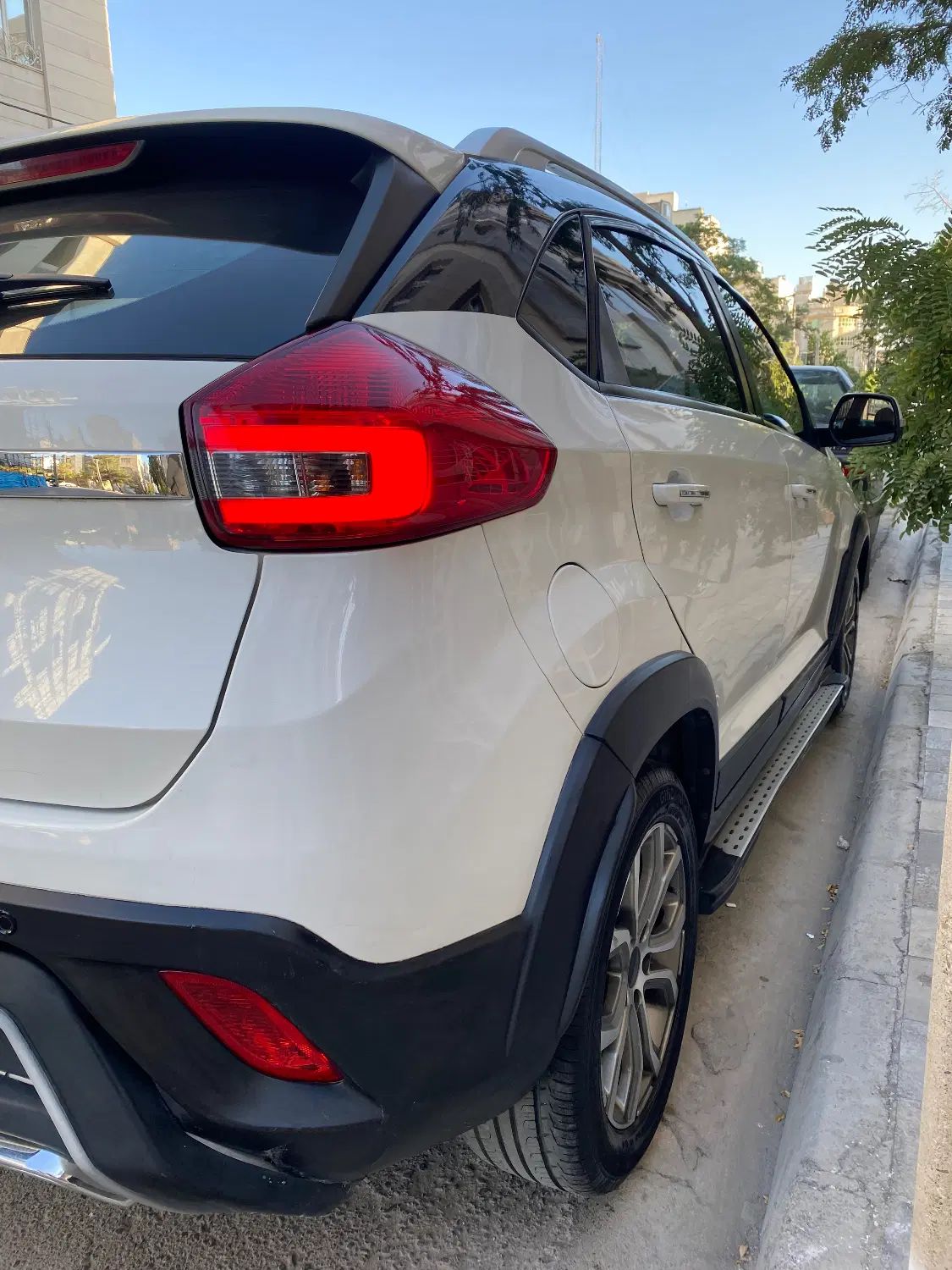 ام وی ام X22 اتوماتیک اسپرت اکسلنت - 1396