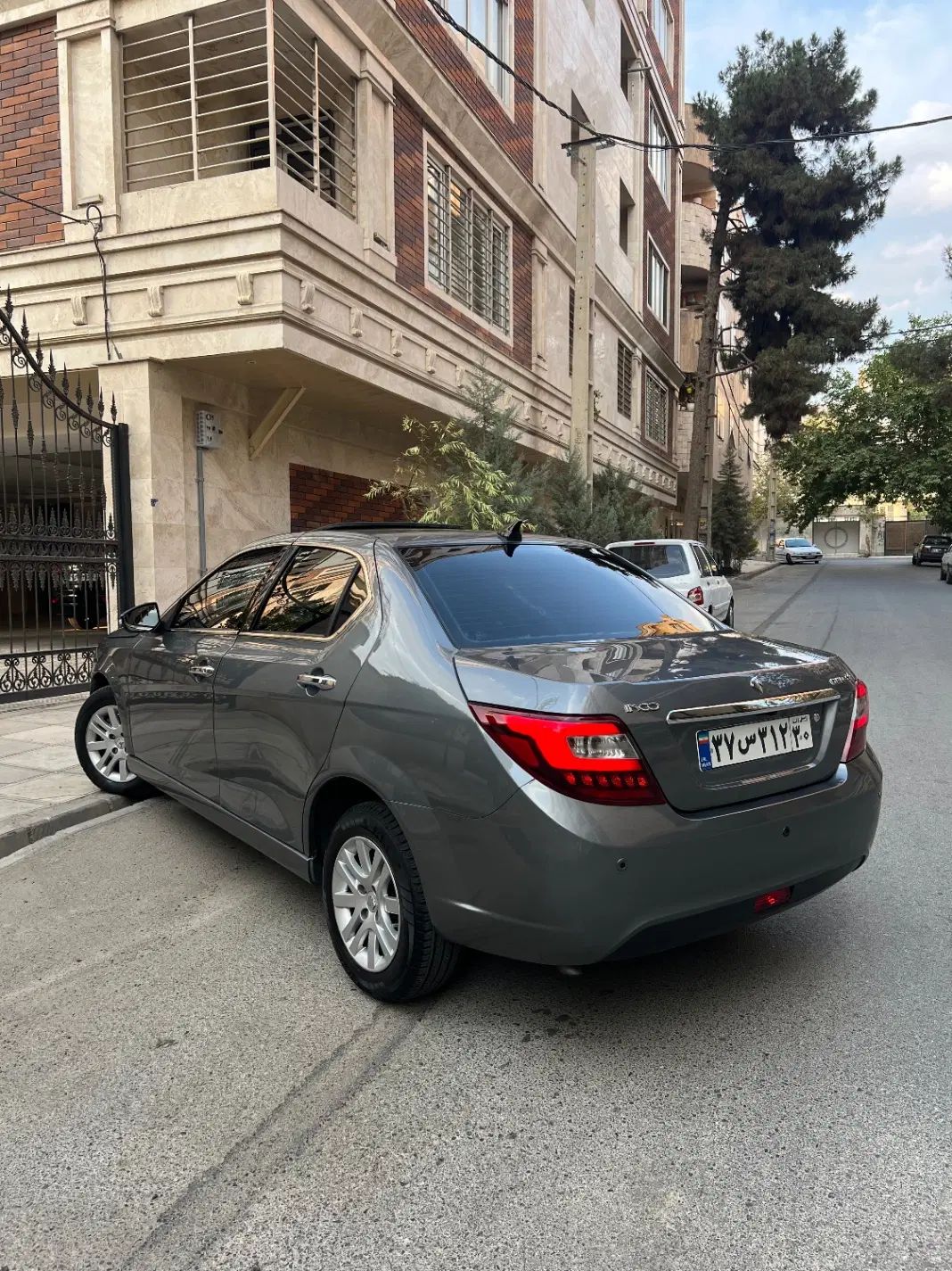 دنا پلاس تیپ ۲ سانروف ۴ ایربگ - 1397