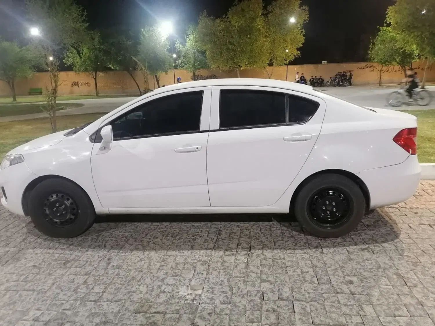 برلیانس H230 دنده‌ای - 1395