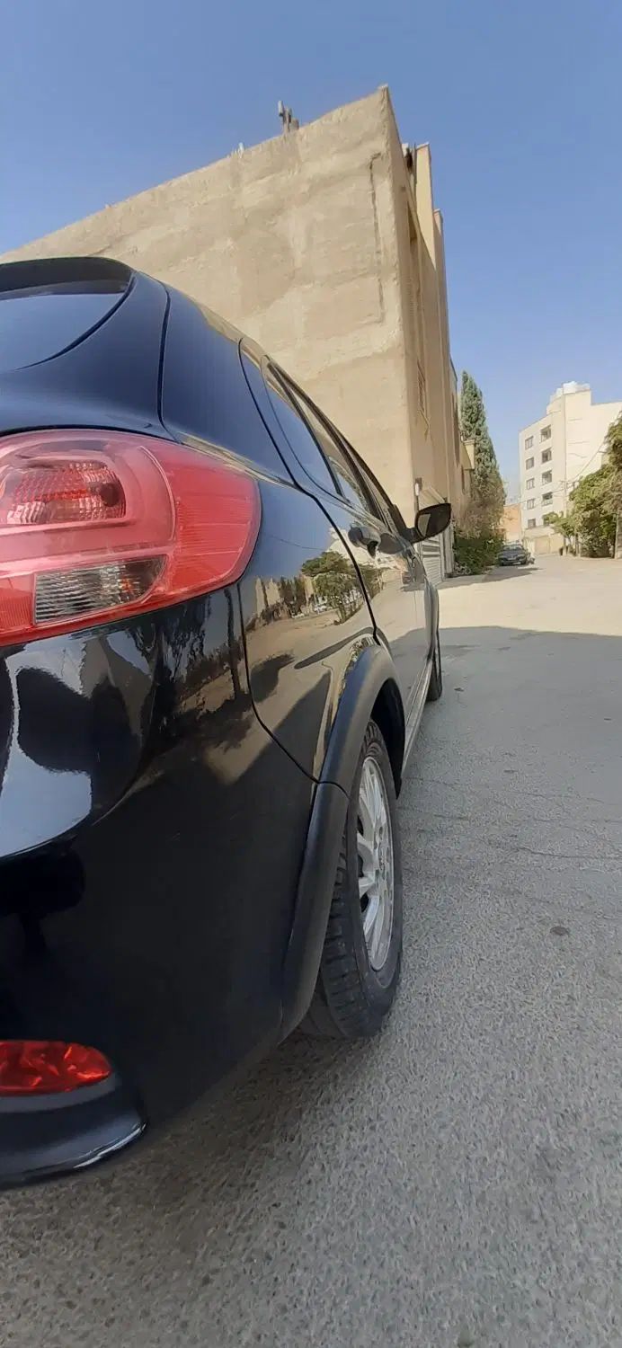 کوییک R دنده‌ای - 1400