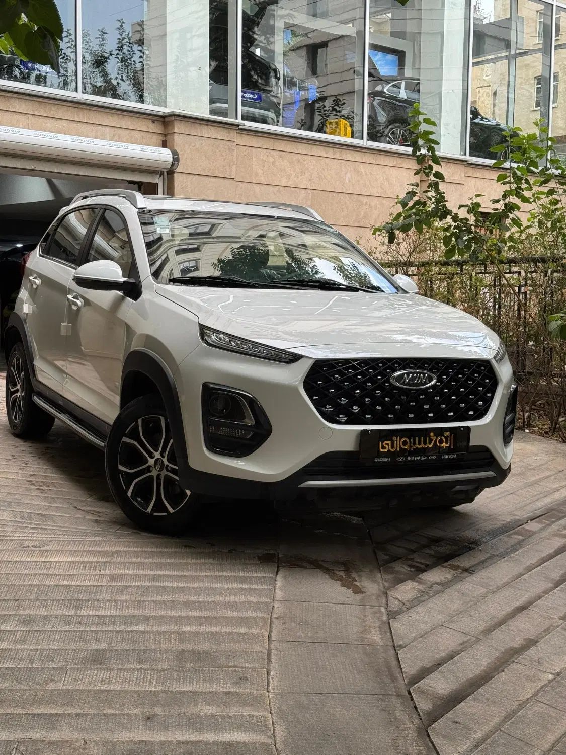ام وی ام X22 پرو اتوماتیک اکسلنت - 1404