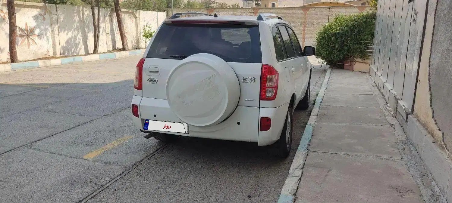 ام وی ام X33 دنده‌ای ساده - 1394