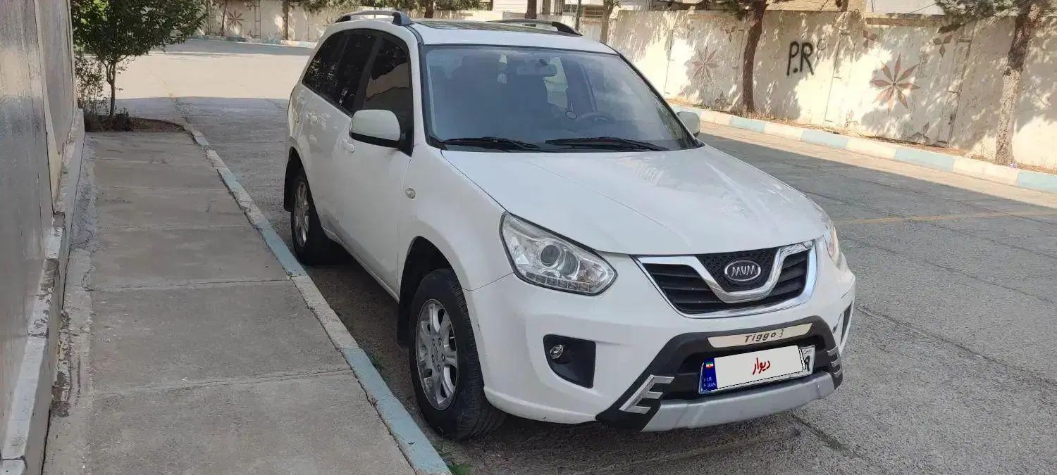 خودرو ام وی ام، X33 آگهی ann_19953249