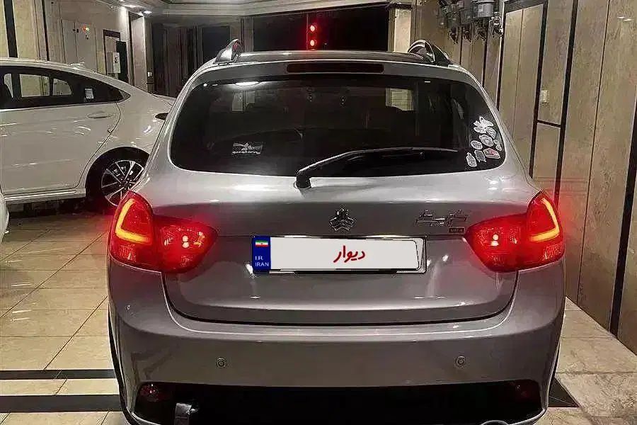 کوییک R دنده‌ای - 1402
