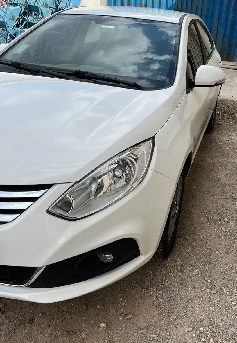 جک J4 اتوماتیک ساده - 1403