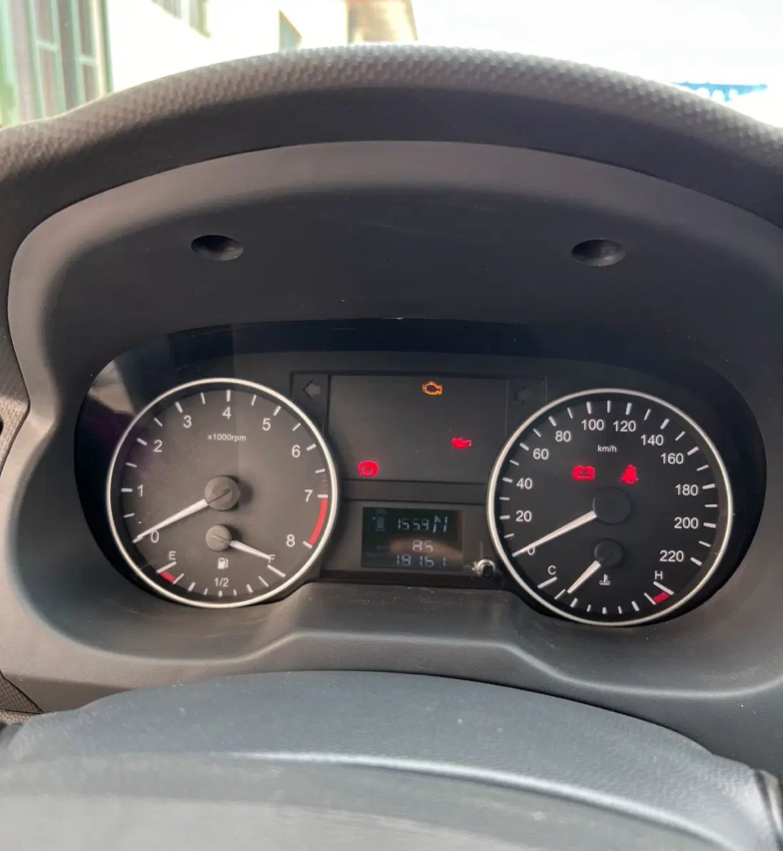 جک J4 اتوماتیک ساده - 1403