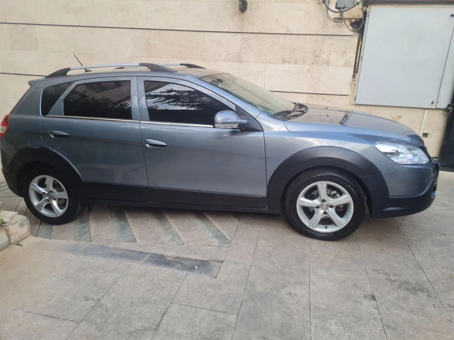 دانگ فنگ H30 کراس اتوماتیک - 1397