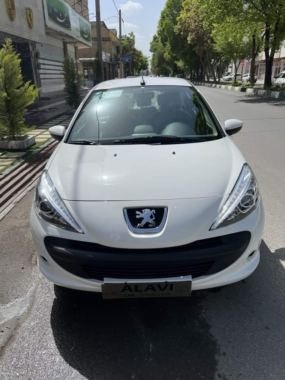 پژو 207 اتوماتیک TU5P - 1404