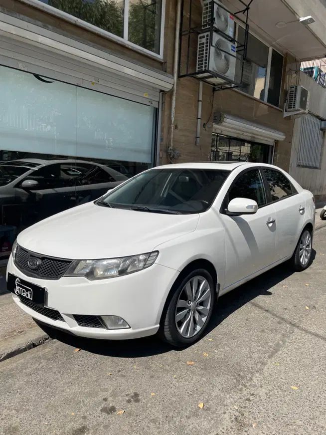 کیا سراتو 2.0 لیتر اتوماتیک GT لاین - 2011