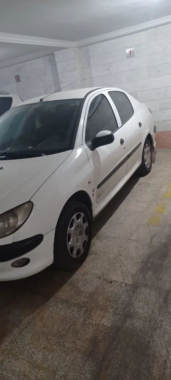 پژو ۲۰۶ صندوق دار v8 - 1391