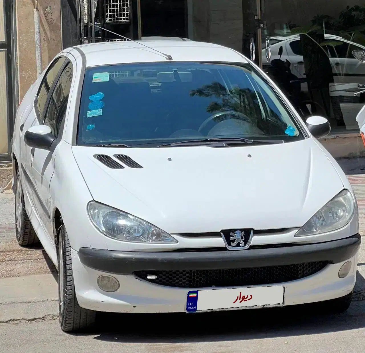 خودرو پژو، ۲۰۶ صندوق دار آگهی ann_19953561