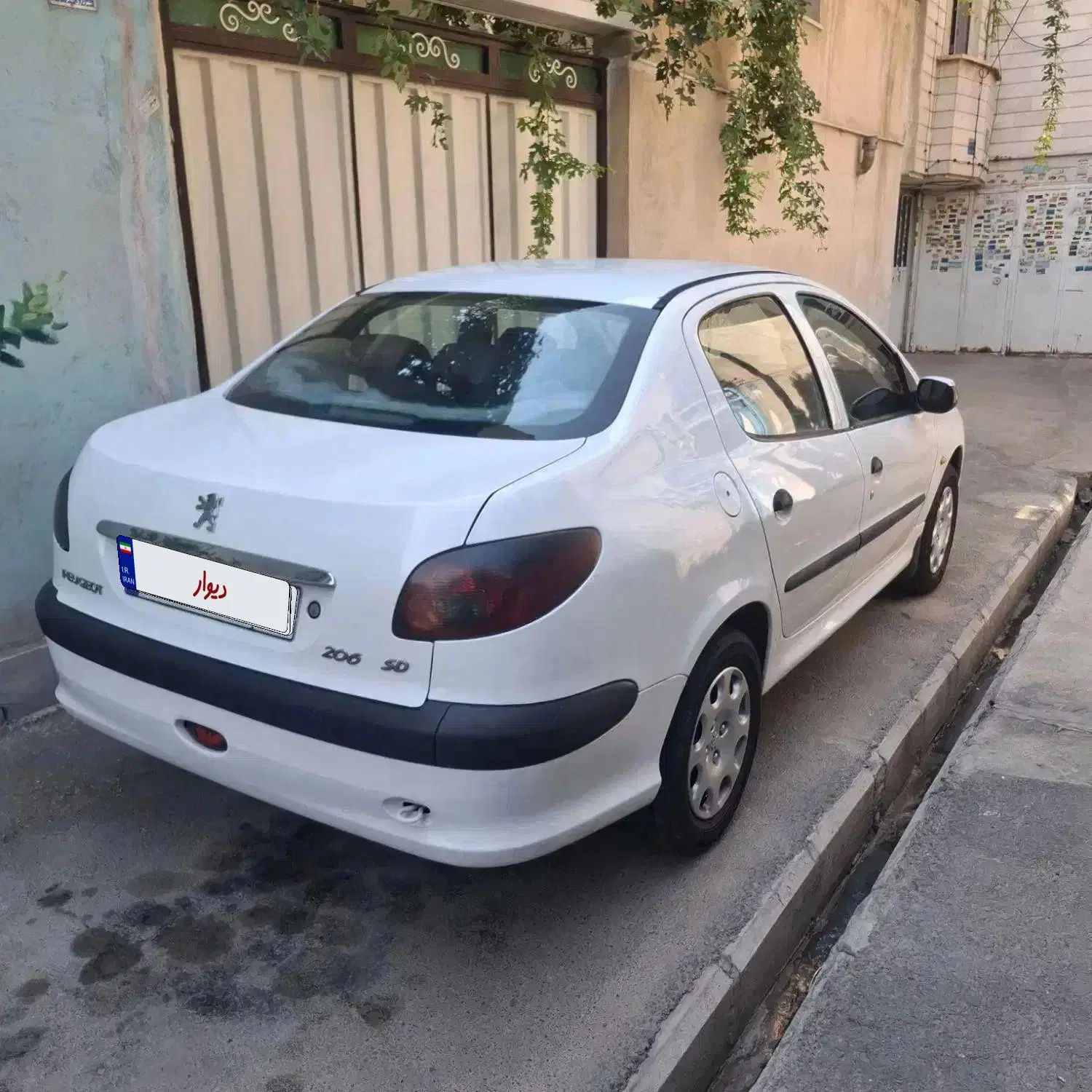 پژو 206 تیپ 5 - 1392