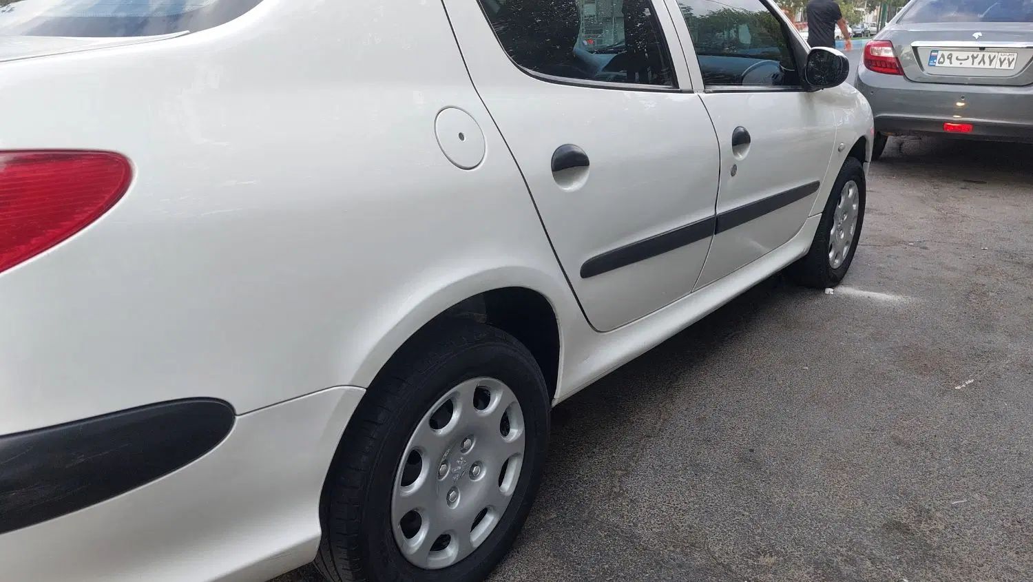 پژو ۲۰۶ صندوق دار v8 - 1397