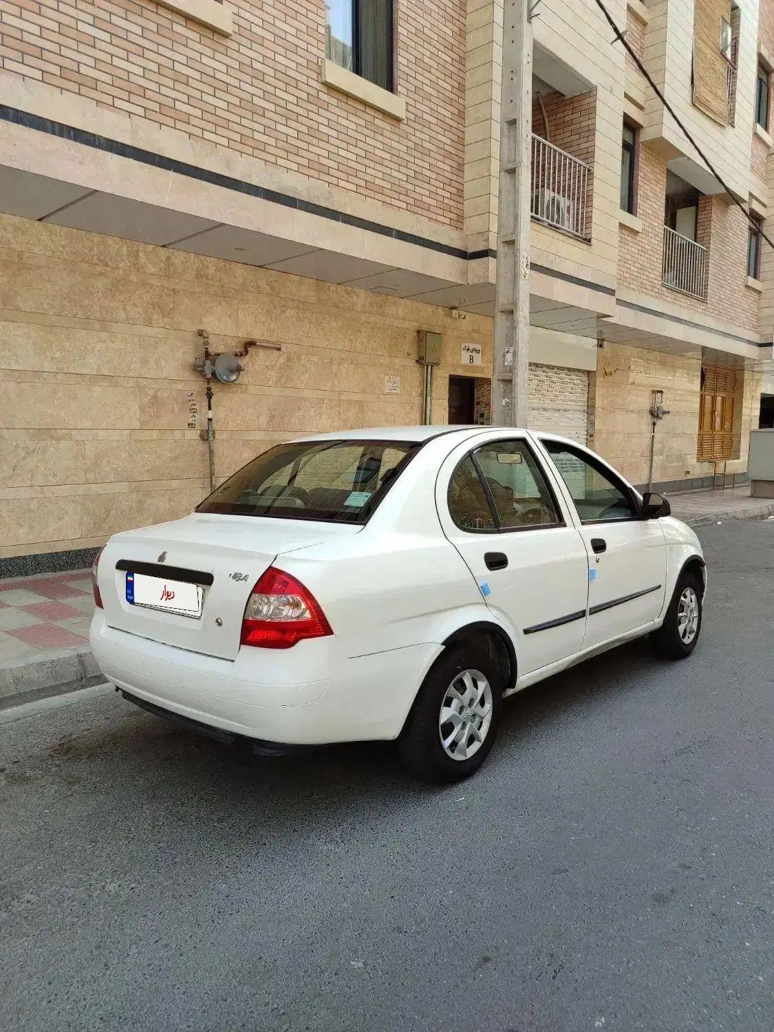 تیبا صندوق دار SX - 1399