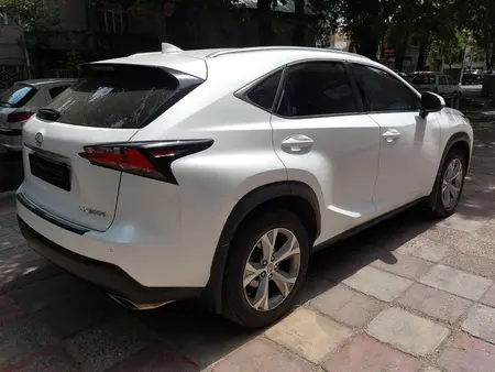 لکسوس NX 200T توربو - 2015