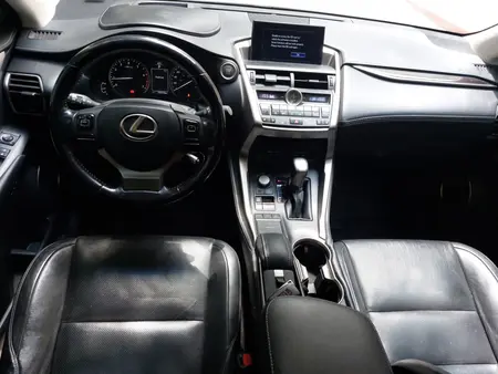 لکسوس NX 200T توربو - 2015