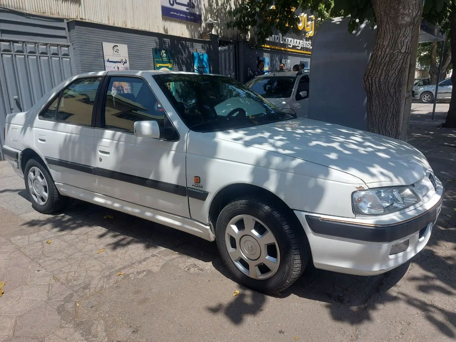 پژو پارس سال - 1392