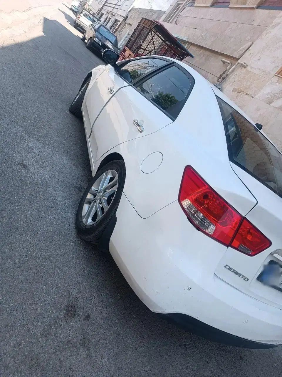 کیا سراتو 2.0 لیتر اتوماتیک GT لاین - 2017