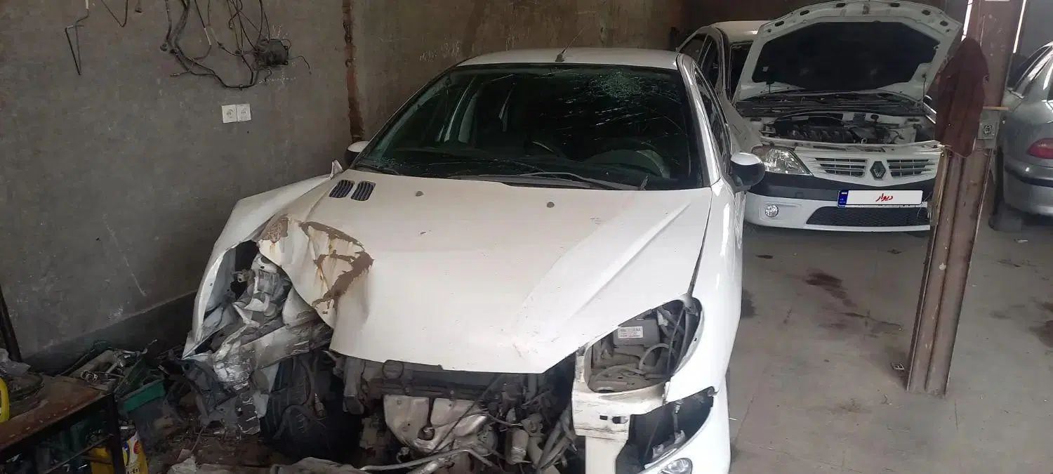 پژو ۲۰۶ صندوق دار v8 - 1395