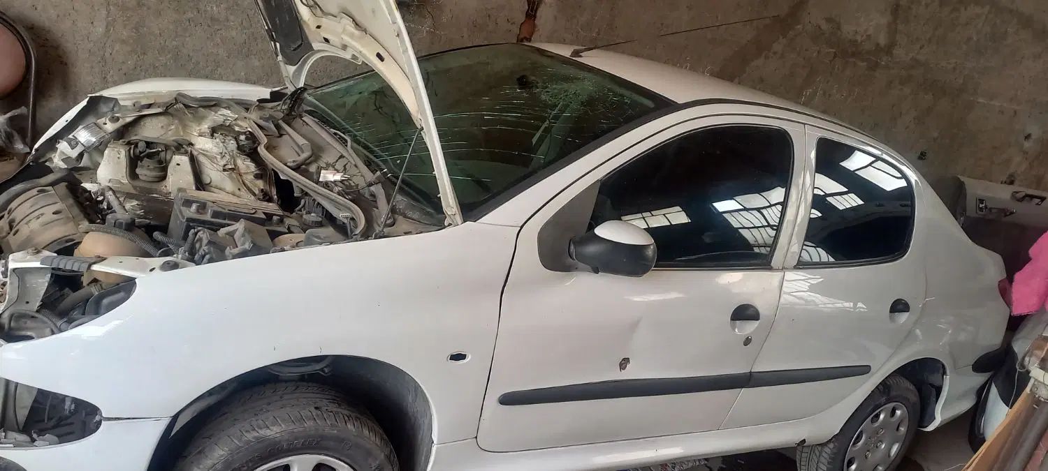 پژو ۲۰۶ صندوق دار v8 - 1395