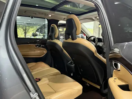 ولوو XC90 R-DESIGN - 2016