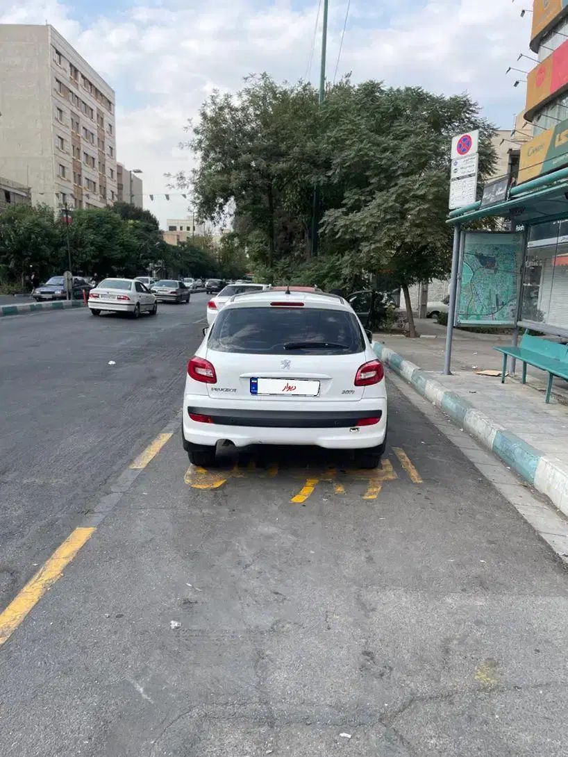 پژو 207 پانوراما دنده‌ای - 1400