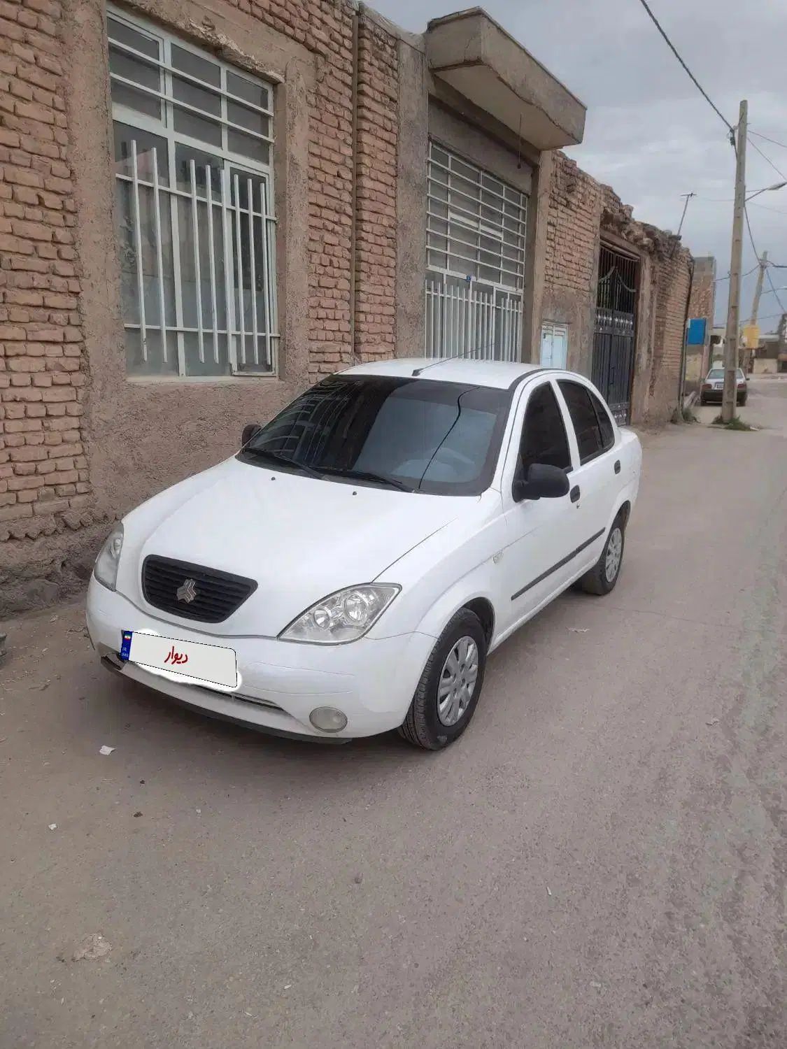 تیبا صندوق دار SX - 1399