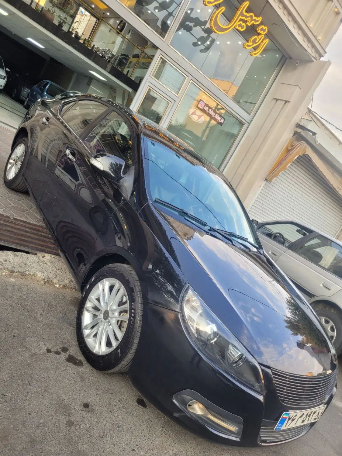 جک J5 اتوماتیک - 1394