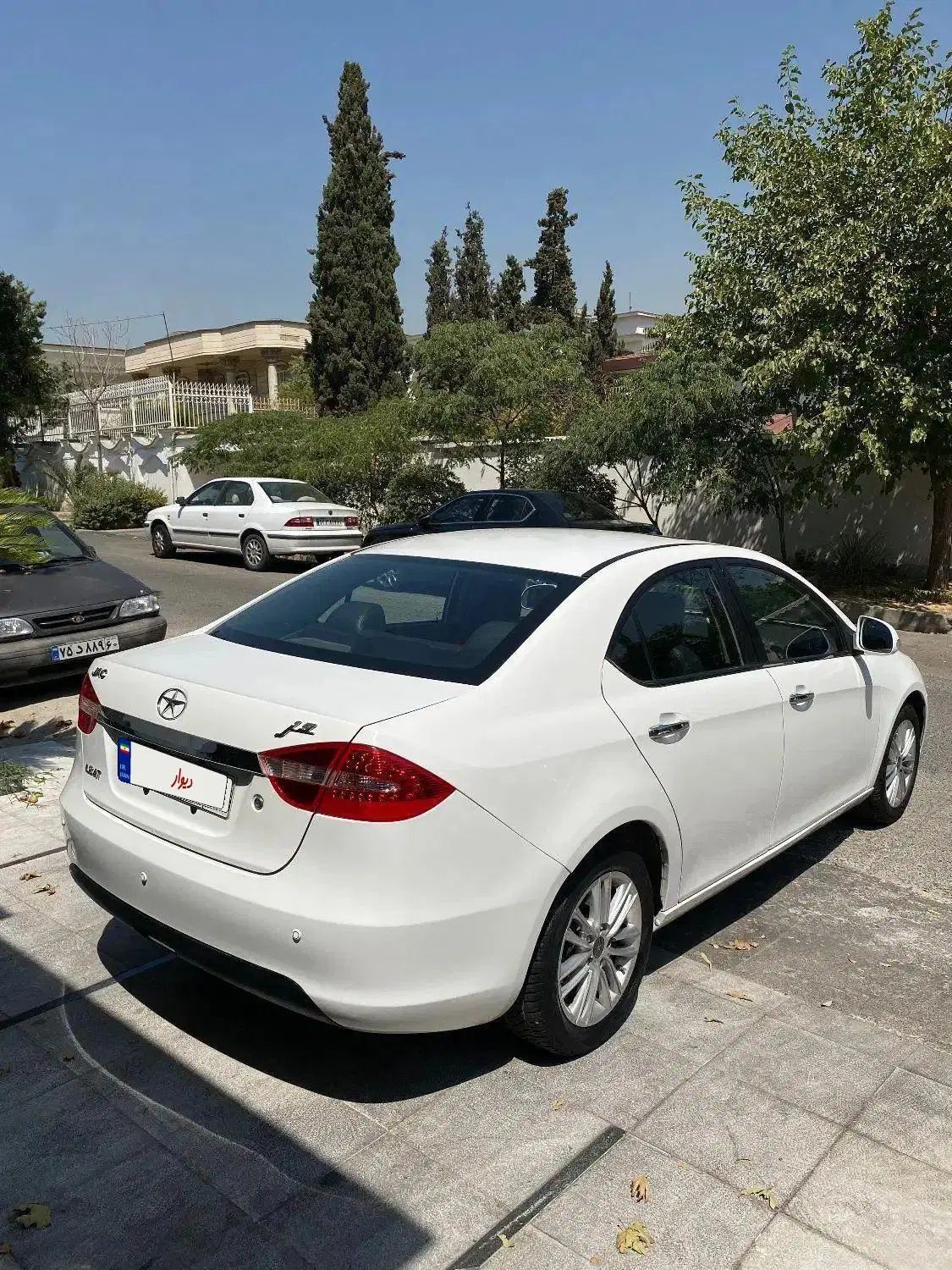 جک J5 اتوماتیک - 1395
