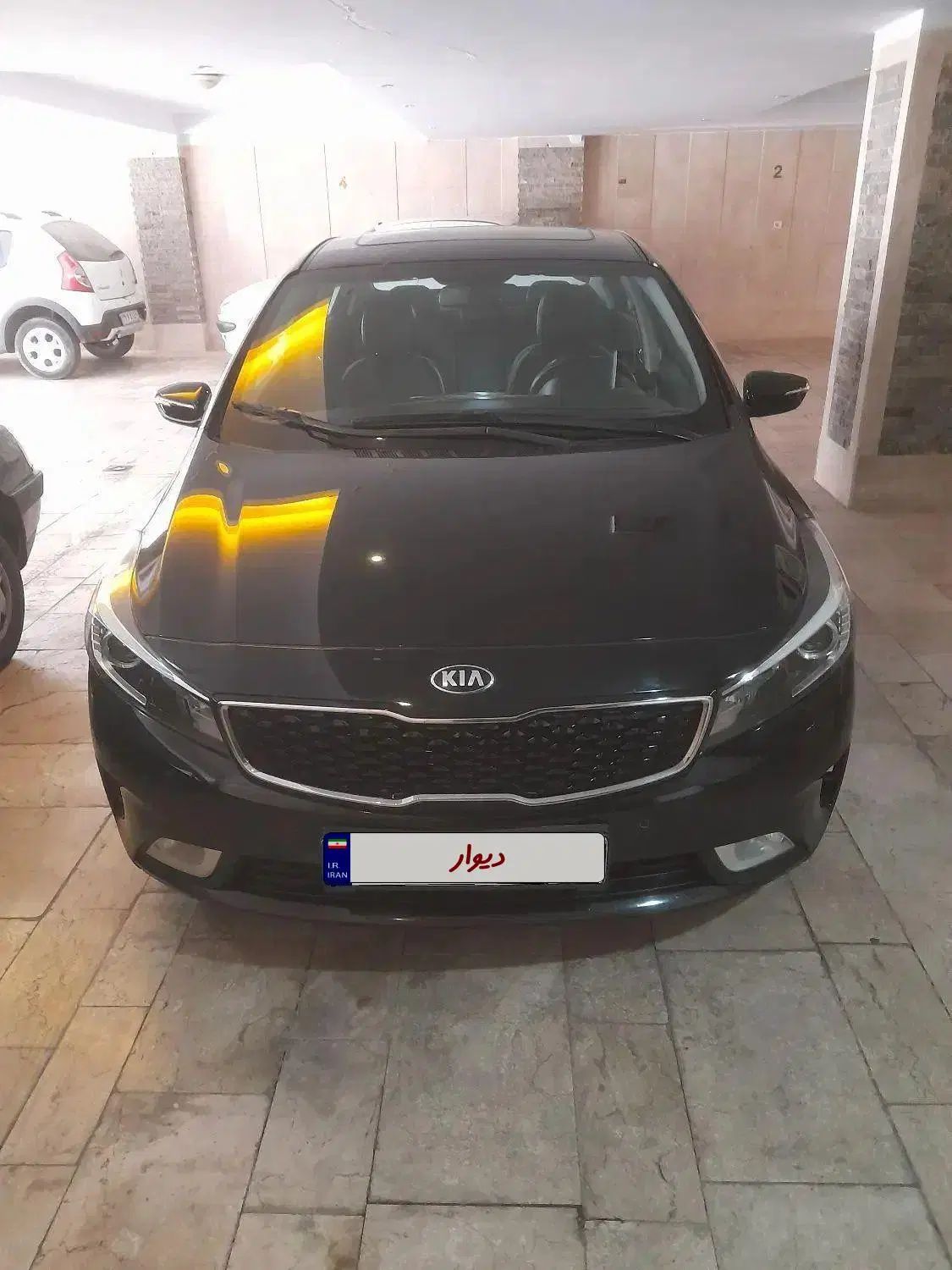 کیا سراتو 2.0 لیتر اتوماتیک GT لاین - 2017