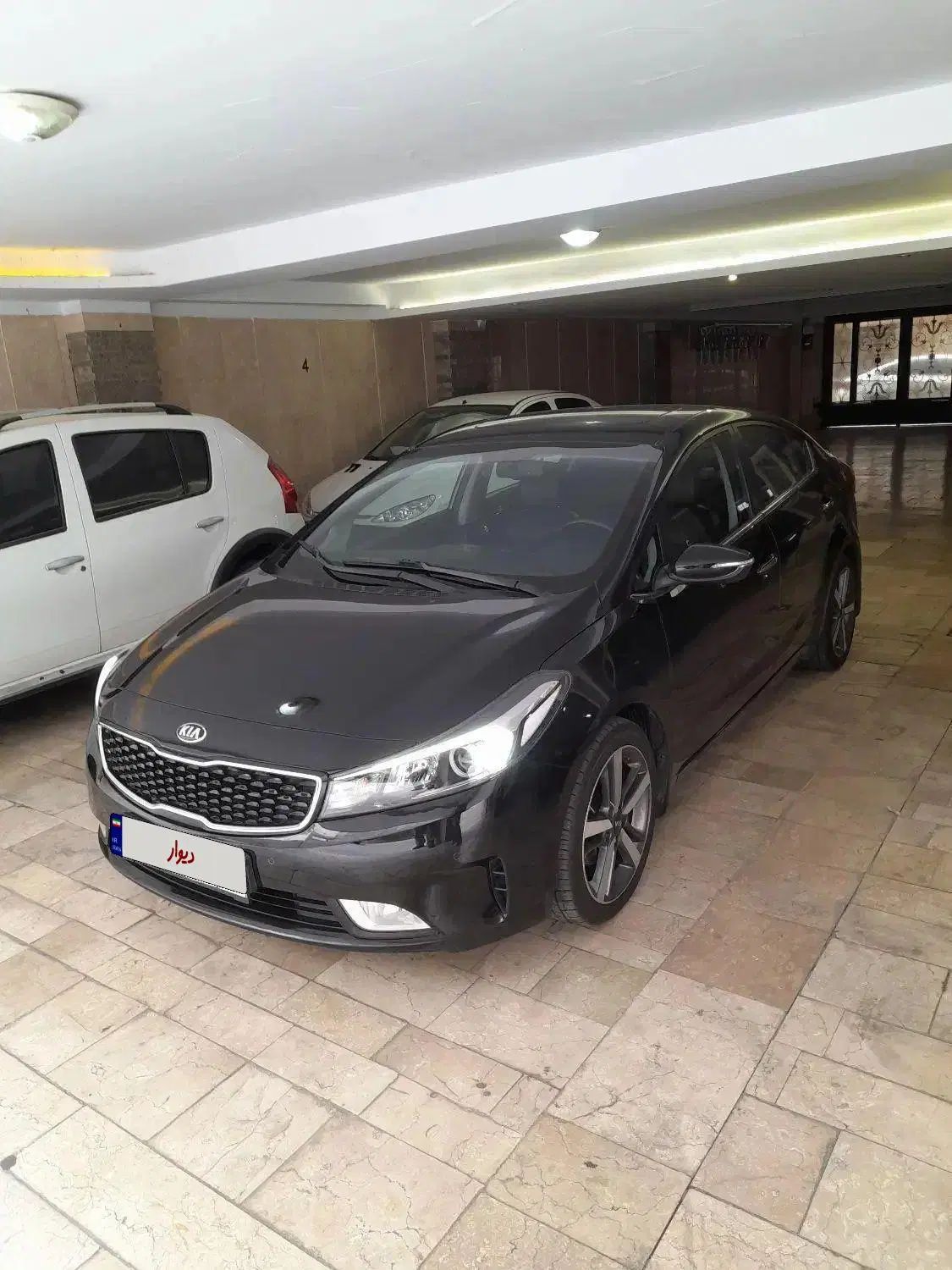 کیا سراتو 2.0 لیتر اتوماتیک GT لاین - 2017