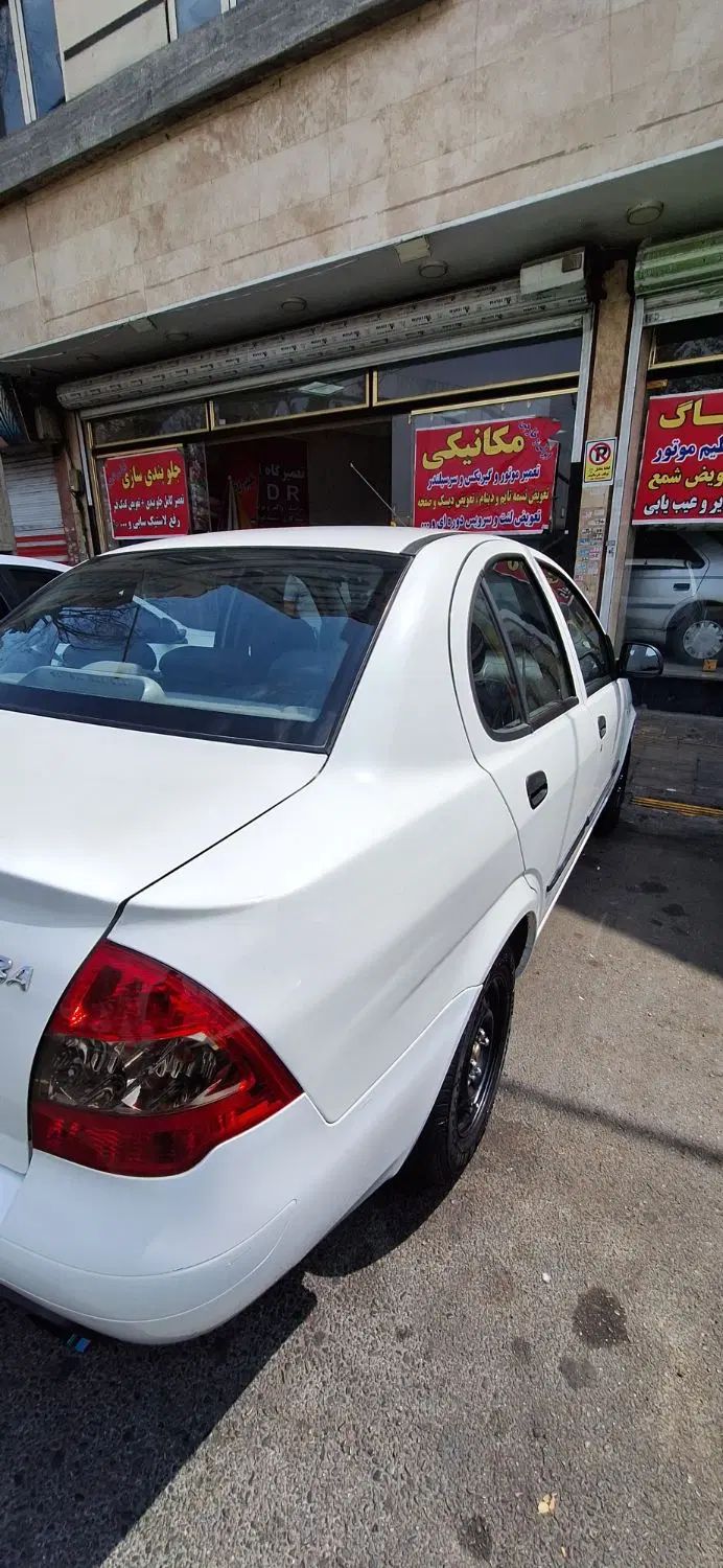 تیبا صندوق دار SX - 1400