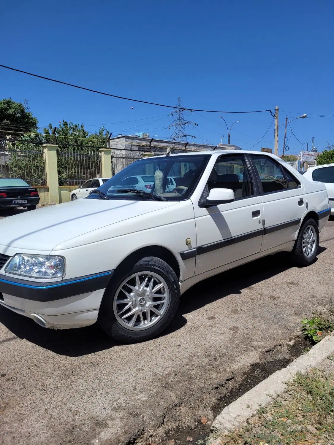 پژو 405 SLX بنزینی TU5 - 1391