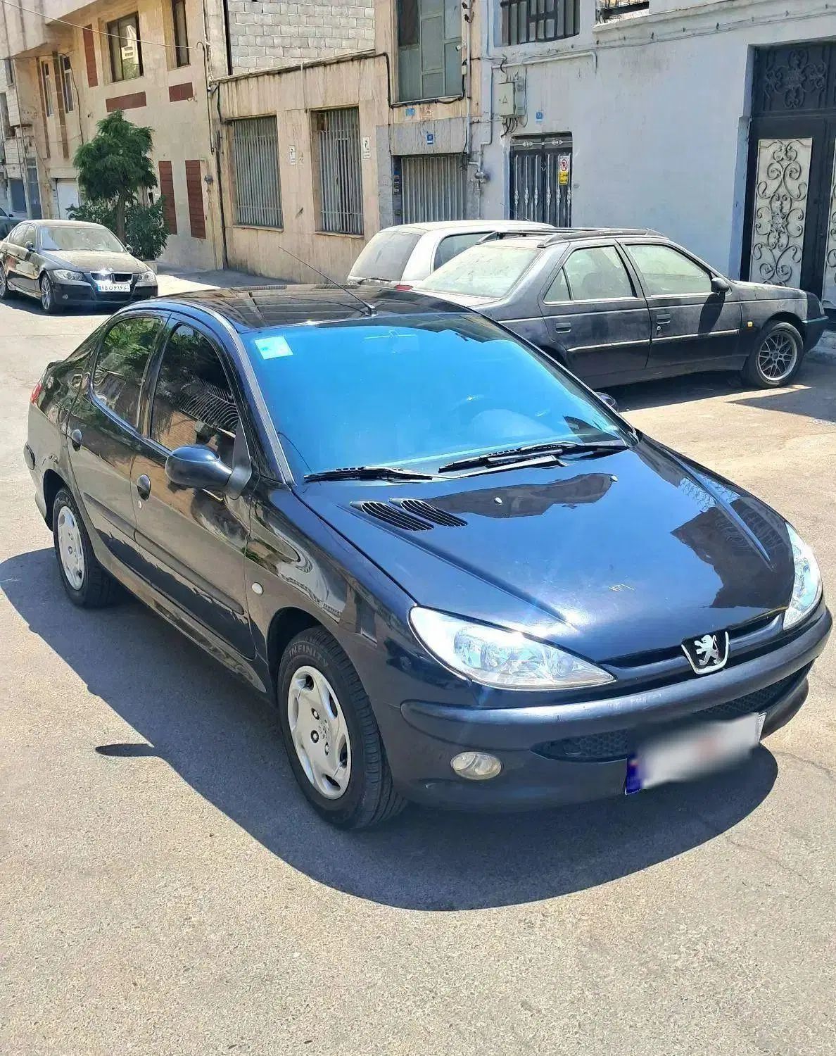 پژو ۲۰۶ صندوق دار v8 - 1394