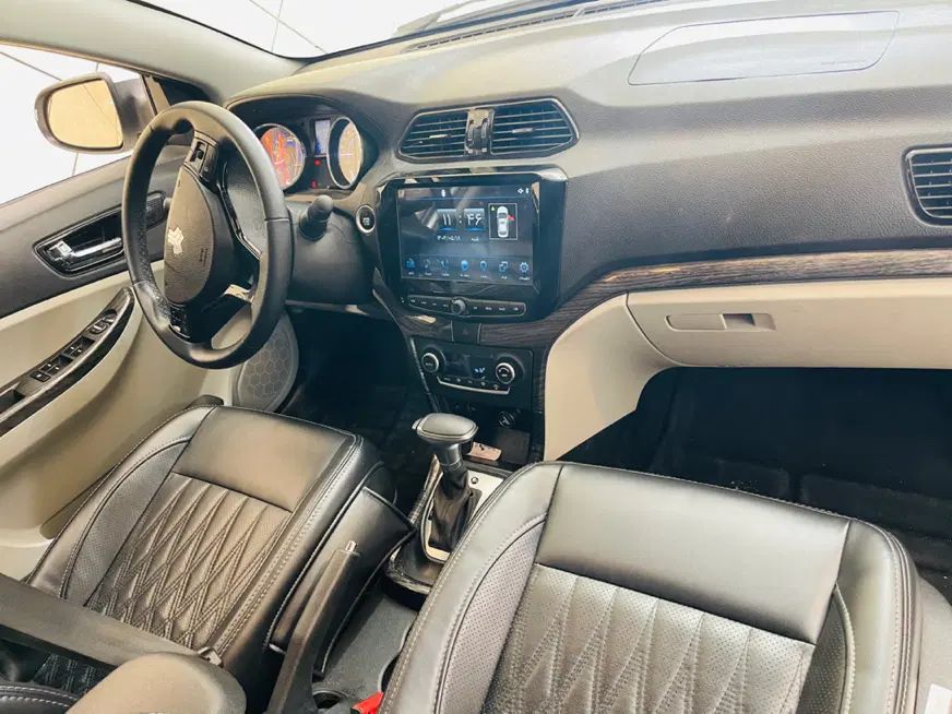 شاهین G اتوماتیک CVT - 1404