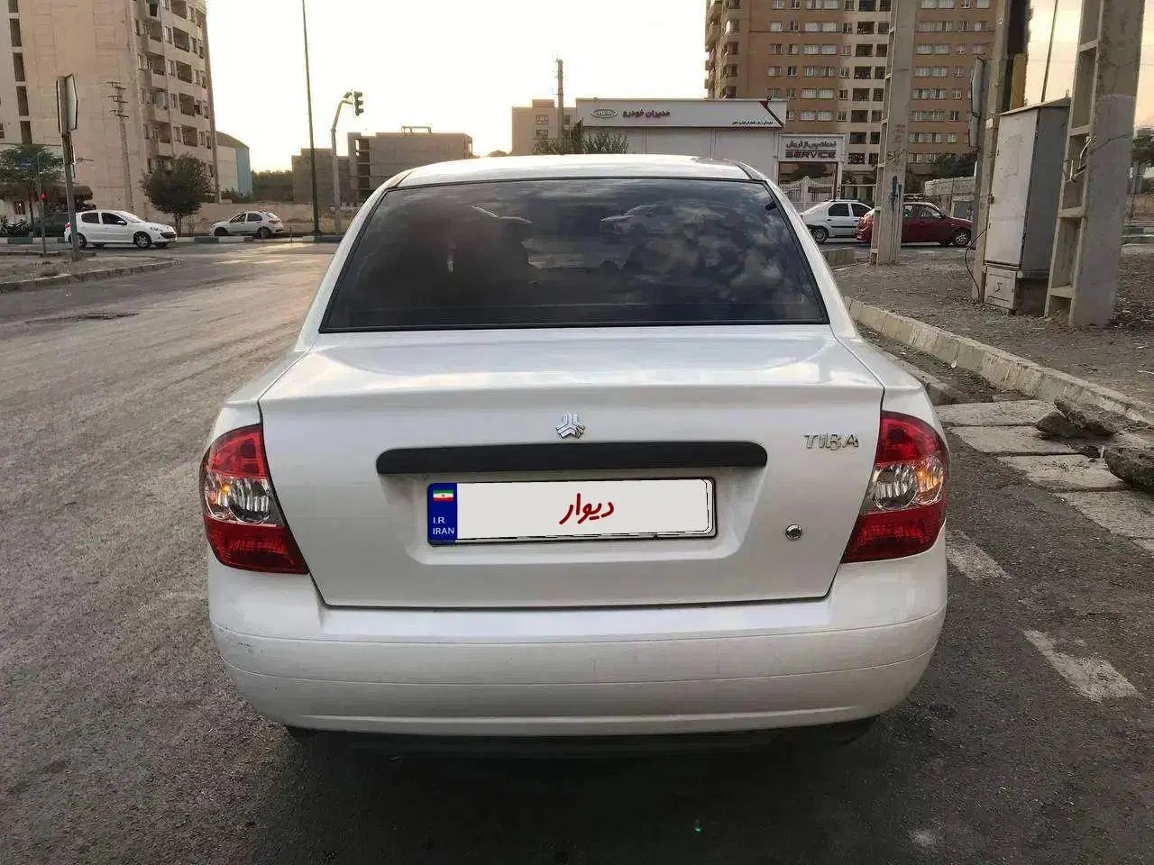 تیبا صندوق دار SX - 1400