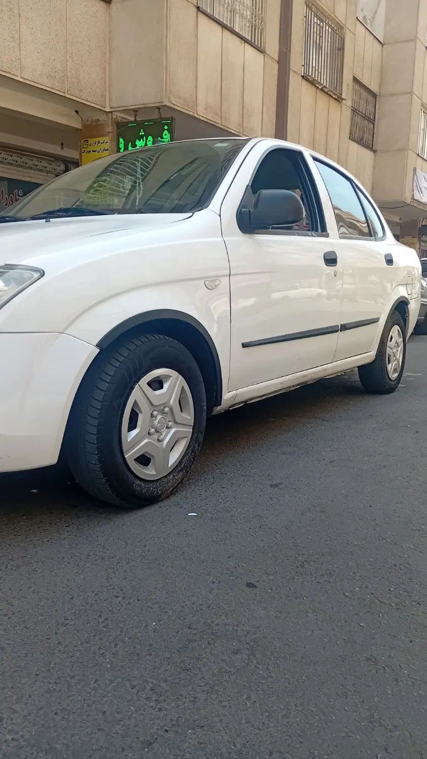 تیبا صندوق دار SX - 1398