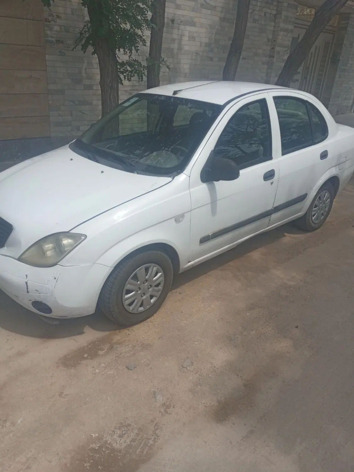 تیبا صندوق دار LX - 1391