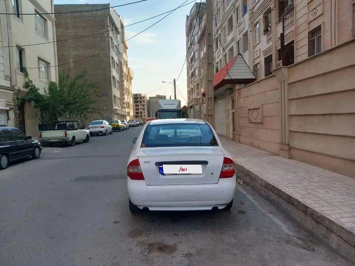 تیبا صندوق دار SX - 1396